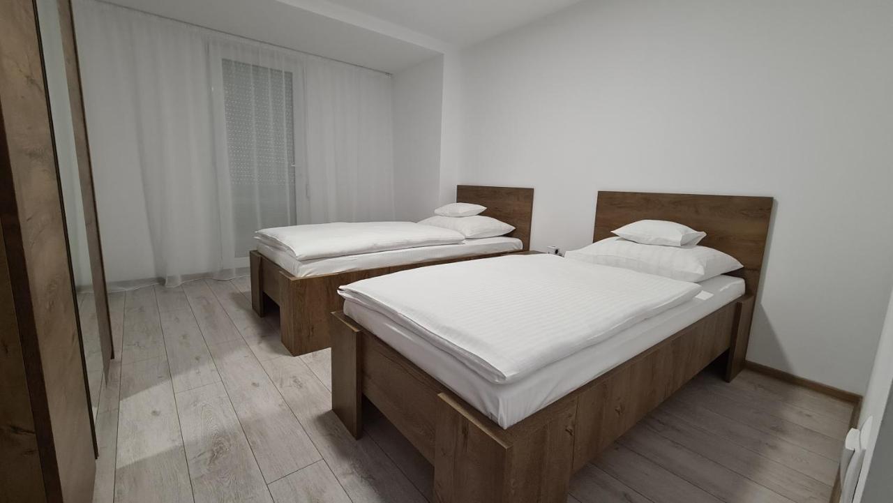 德瓦Apartament Sorina Maria公寓 外观 照片