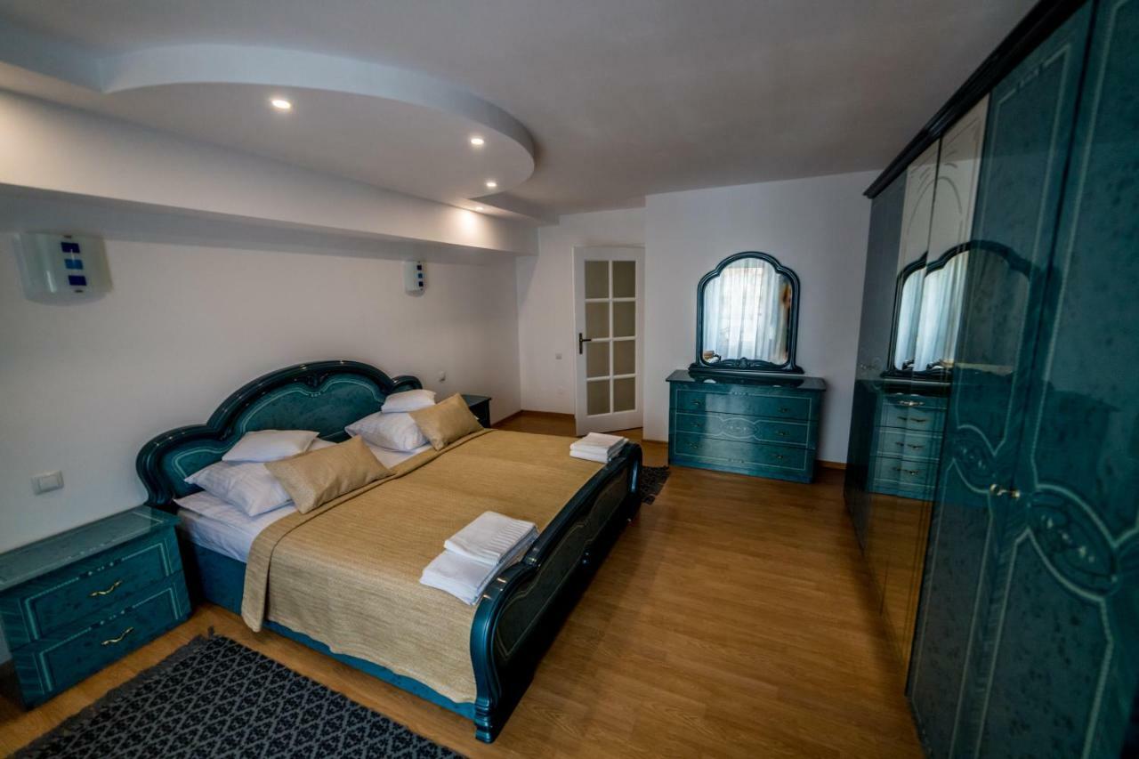 德瓦Apartament Sorina Maria公寓 外观 照片
