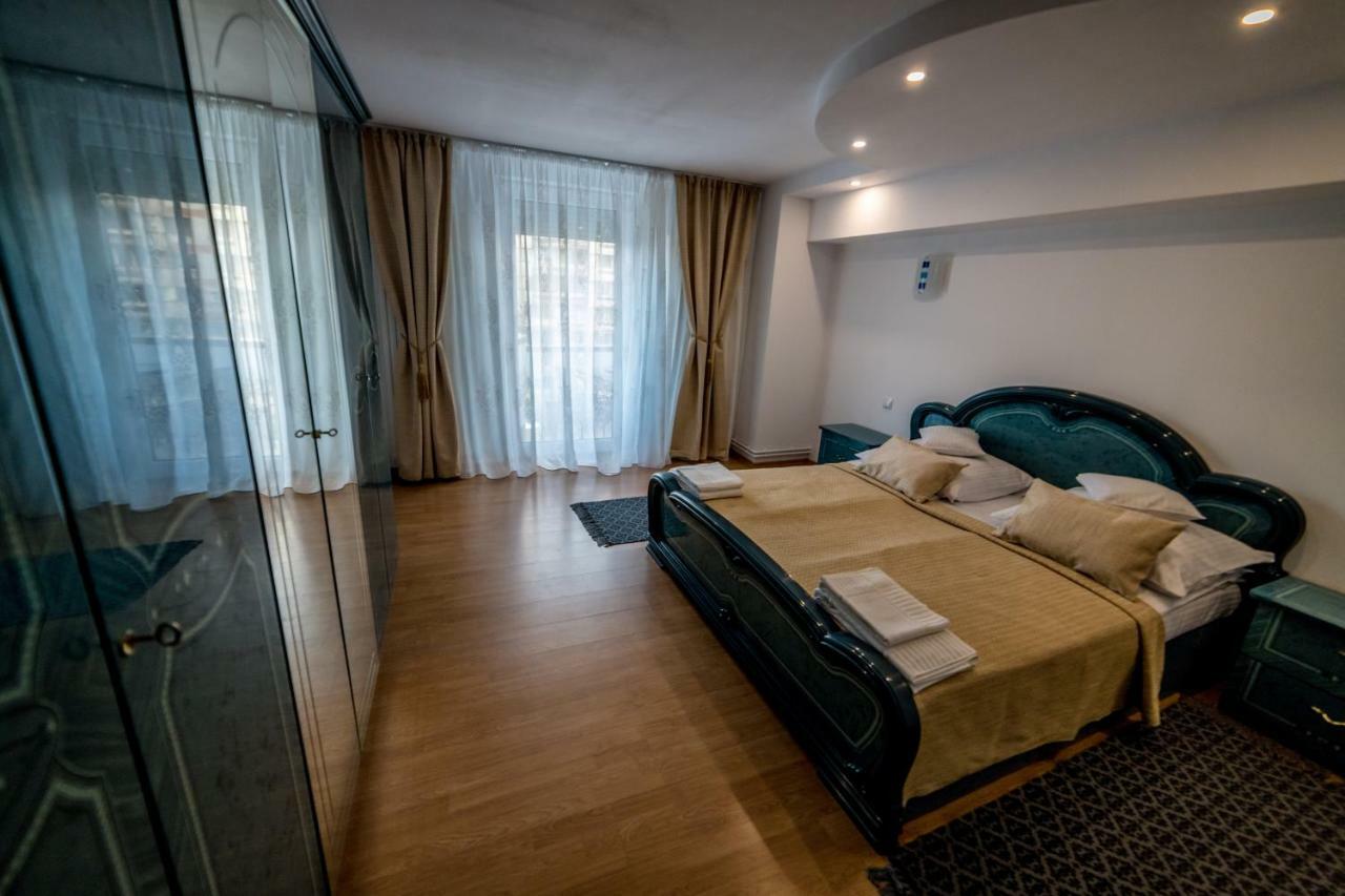 德瓦Apartament Sorina Maria公寓 外观 照片