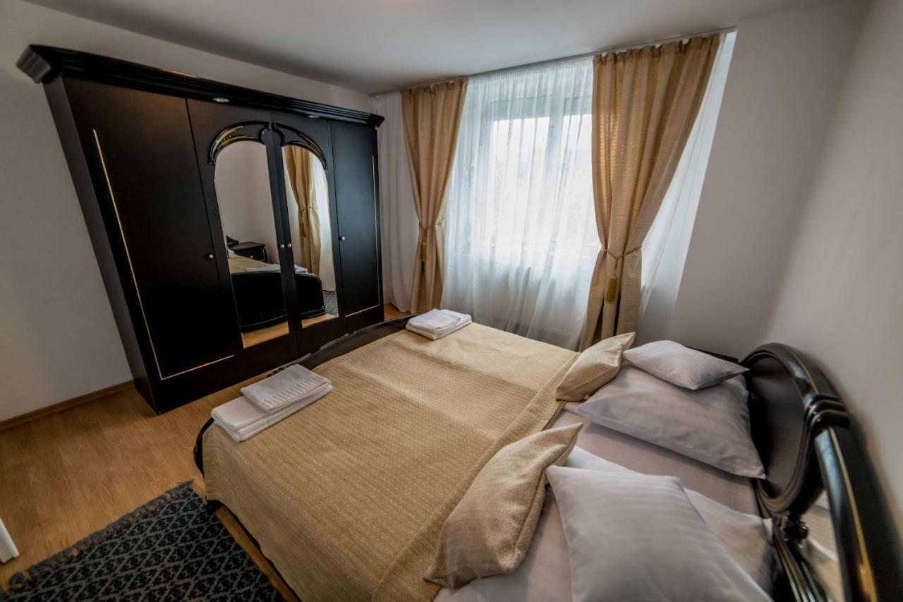 德瓦Apartament Sorina Maria公寓 外观 照片